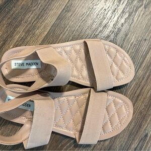 Steve Madden Tan Sandals with Elastic Straps